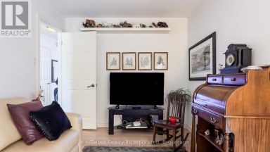 UNIT 4 - 76582 JOWETT'S GROVE ROAD Bluewater (Bayfield) Ontario photo 19