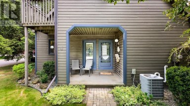 UNIT 4 - 76582 JOWETT'S GROVE ROAD Bluewater (Bayfield) Ontario photo 2
