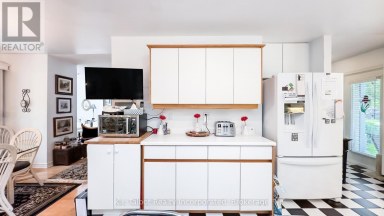 UNIT 4 - 76582 JOWETT'S GROVE ROAD Bluewater (Bayfield) Ontario photo 29