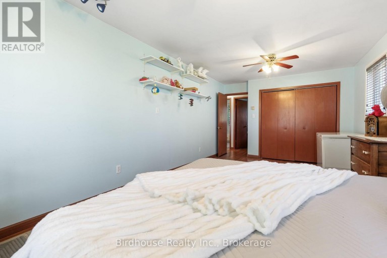 24 GILLIS STREET, Kawartha Lakes (Fenelon), Ontario, K0M1G0