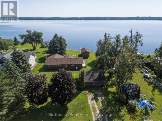 24 GILLIS STREET, Kawartha Lakes (Fenelon), Ontario, K0M1G0
