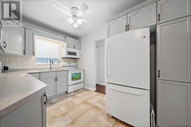 6297 WILLIAM STREET Lucan Biddulph (Lucan) Ontario photo 29