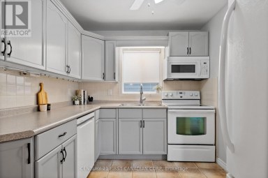 6297 WILLIAM STREET Lucan Biddulph (Lucan) Ontario photo 30