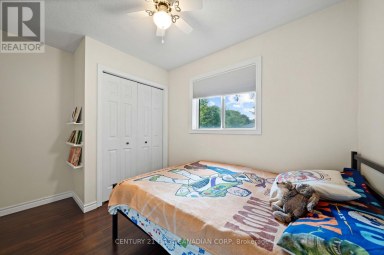 6297 WILLIAM STREET Lucan Biddulph (Lucan) Ontario photo 37