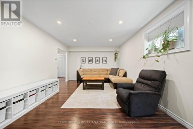 6297 WILLIAM STREET Lucan Biddulph (Lucan) Ontario photo 43