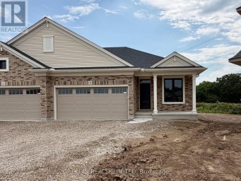 8 THOMAS COURT Central Elgin Ontario photo 1