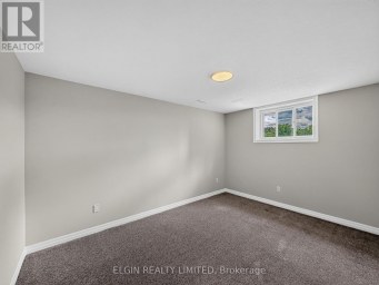 8 THOMAS COURT Central Elgin Ontario photo 24