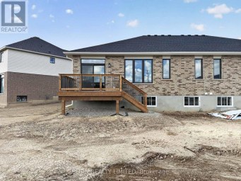 8 THOMAS COURT Central Elgin Ontario photo 31