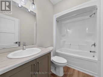 8 THOMAS COURT Central Elgin Ontario photo 8