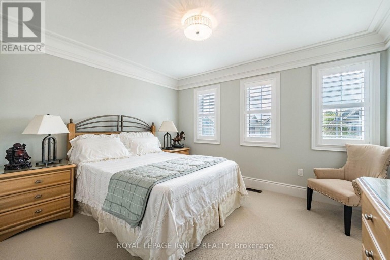 5 STELLAR AVENUE, Caledon, Ontario, L7C3P7