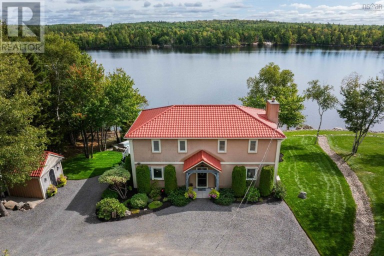 154 Spruce Drive, Aylesford Lake, Nova Scotia (id 202621798)