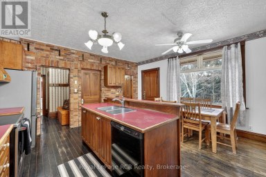 2553 COUNTY ROAD 42 Clearview Ontario photo 10