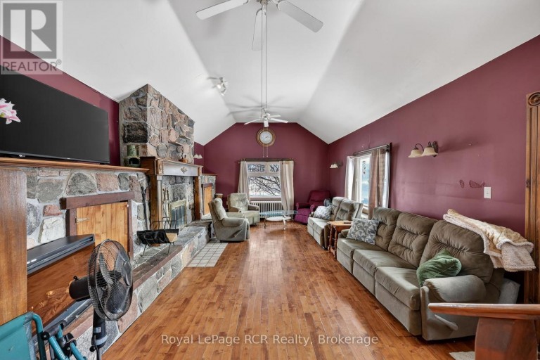 2553 COUNTY ROAD 42, Clearview, Ontario, L0M1S0