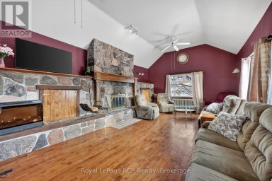 2553 COUNTY ROAD 42 Clearview Ontario photo 18