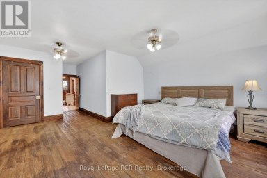 2553 COUNTY ROAD 42 Clearview Ontario photo 23
