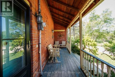 2553 COUNTY ROAD 42 Clearview Ontario photo 4