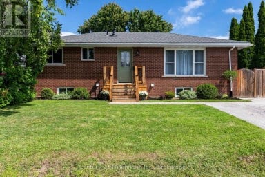 553 SPRUCE STREET Collingwood Ontario photo 1