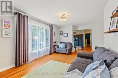 553 SPRUCE STREET Collingwood Ontario photo 11