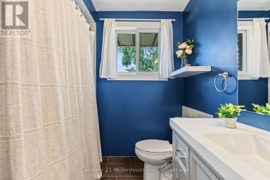 553 SPRUCE STREET Collingwood Ontario photo 26