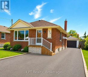 256 FAREWELL STREET Oshawa (Donevan) Ontario photo 2