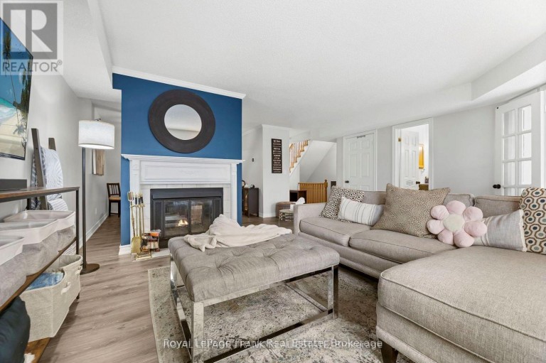 1665 NASH ROAD, Clarington (Courtice), Ontario, L1E1S8