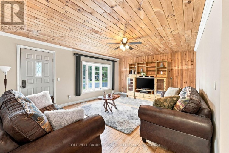 1695 HORSESHOE LAKE ROAD, Minden Hills (Minden), Ontario, K0M2K0