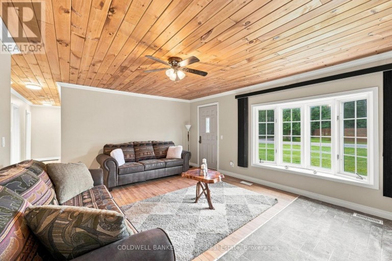 1695 HORSESHOE LAKE ROAD, Minden Hills (Minden), Ontario, K0M2K0