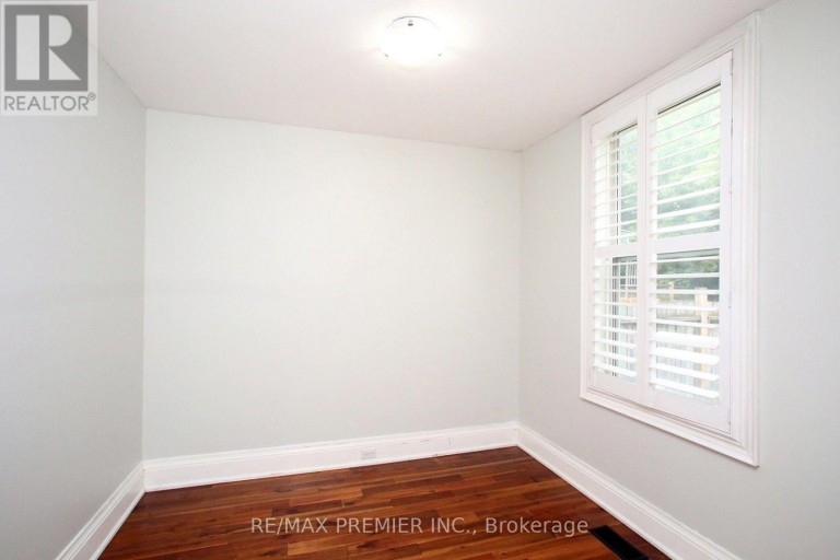 226 RITSON ROAD S, Oshawa (Central), Ontario, L1H5H7