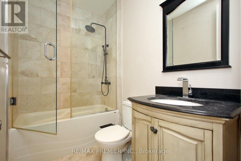 226 RITSON ROAD S, Oshawa (Central), Ontario, L1H5H7