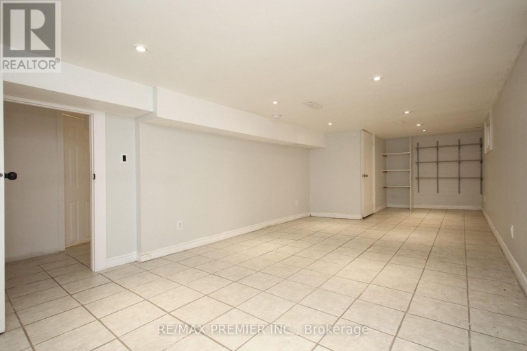 226 RITSON ROAD S, Oshawa (Central), Ontario, L1H5H7