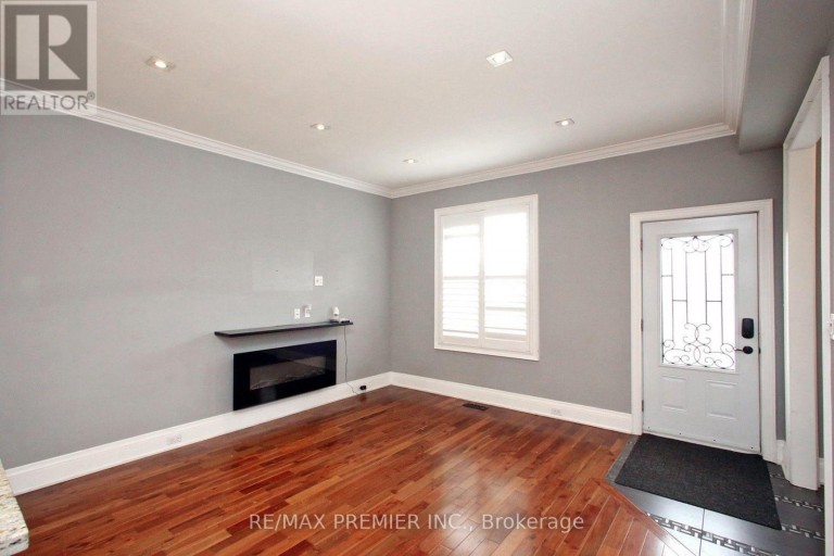 226 RITSON ROAD S, Oshawa (Central), Ontario, L1H5H7