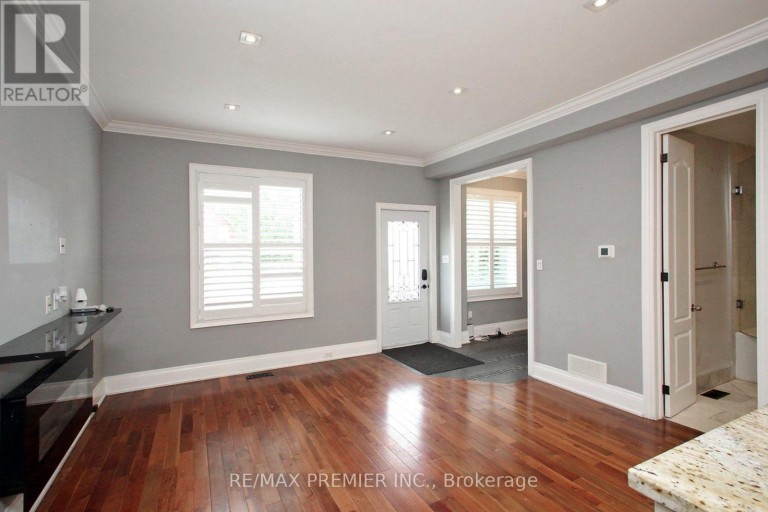 226 RITSON ROAD S, Oshawa (Central), Ontario, L1H5H7