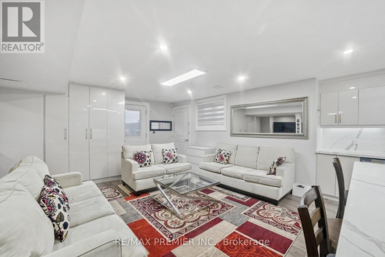 2180 KING VAUGHAN ROAD, Vaughan, Ontario, L6A2A7