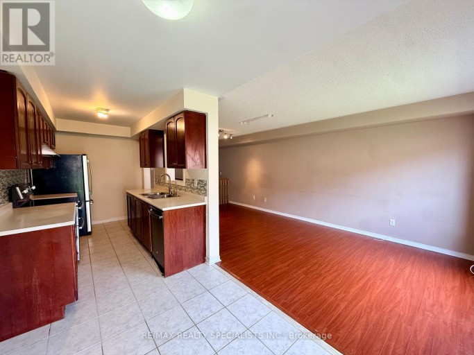 172 - 525 NOVO STAR DRIVE, Mississauga (Meadowvale Village), Ontario, L5W1X8
