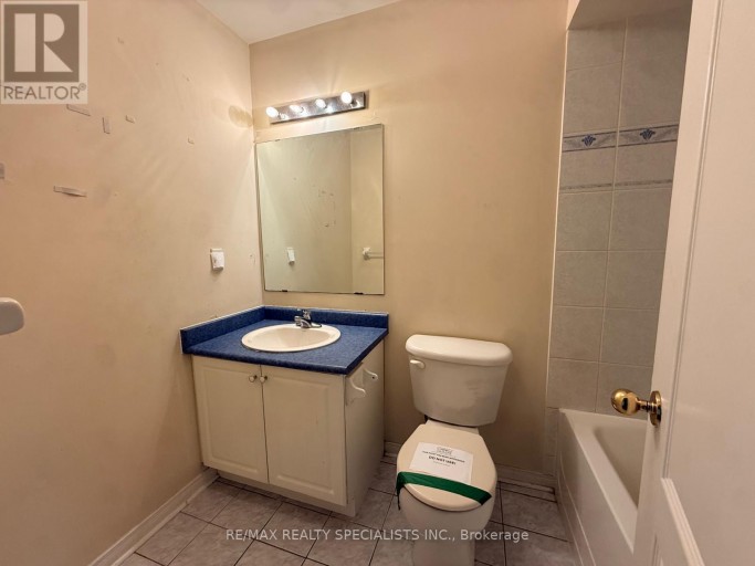 172 - 525 NOVO STAR DRIVE, Mississauga (Meadowvale Village), Ontario, L5W1X8