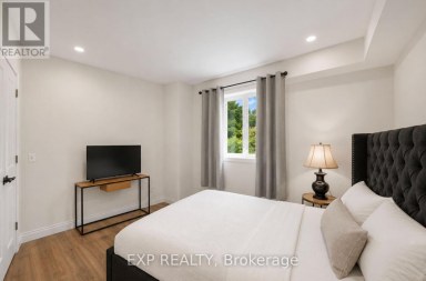 140 BOULLEE STREET London East (East C) Ontario photo 16