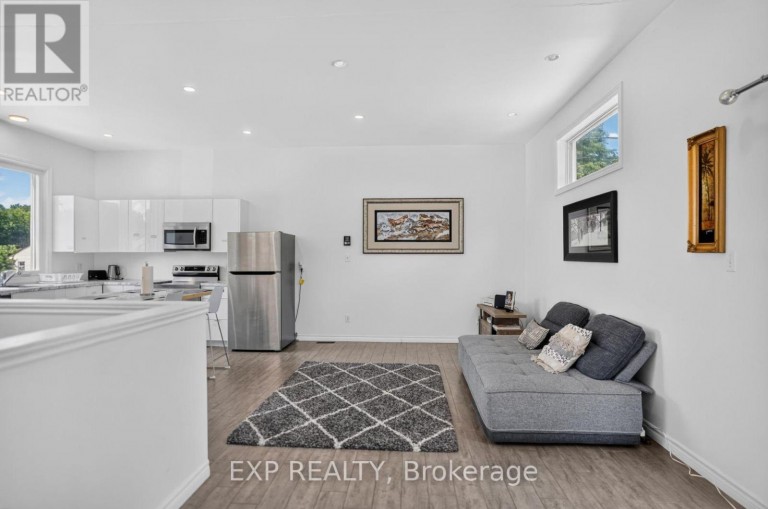 140 BOULLEE STREET, London East (East C), Ontario, N5Y1T7