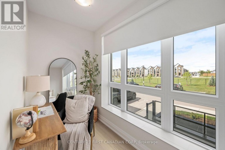 203 - 1560 UPPER WEST AVENUE, London South (South B), Ontario, N6K0M4
