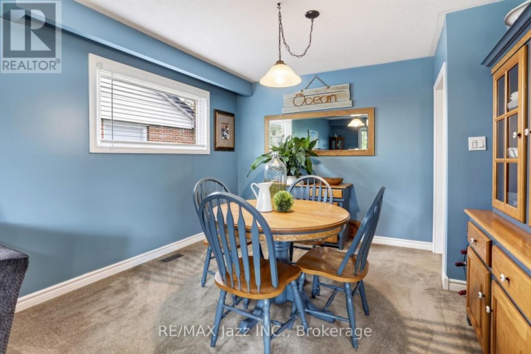 330 WAVERLY STREET N, Oshawa (McLaughlin), Ontario, L1J5W1