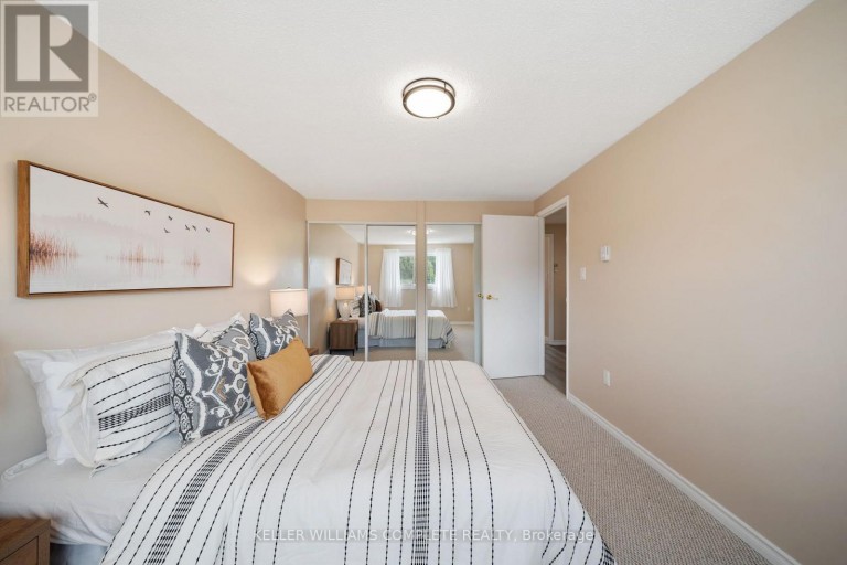 19 - 90 MAGNOLIA DRIVE, Hamilton (Mountview), Ontario, L9C6R9