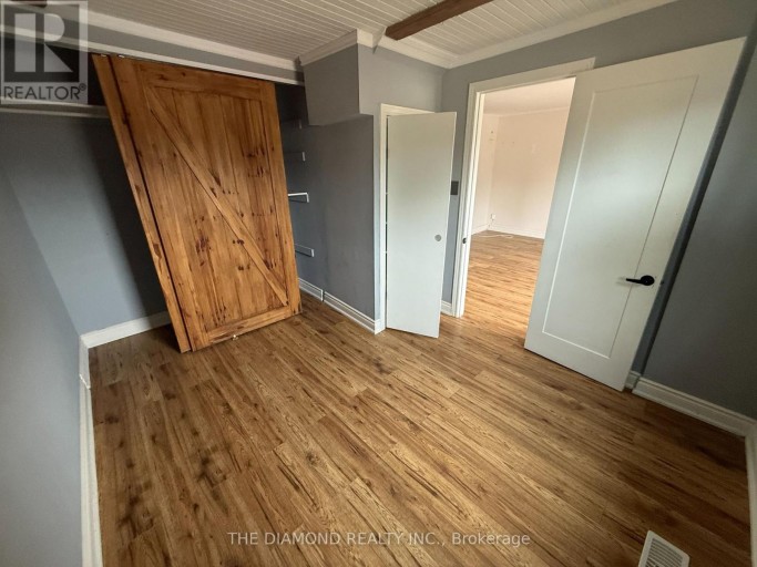 40 ST PATRICK STREET, Kawartha Lakes (Lindsay), Ontario, K9V1R2