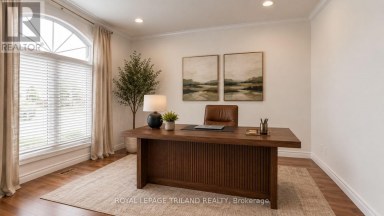 1310 SHORE ROAD London South (South A) Ontario photo 7