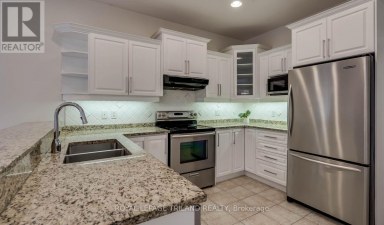1310 SHORE ROAD London South (South A) Ontario photo 8