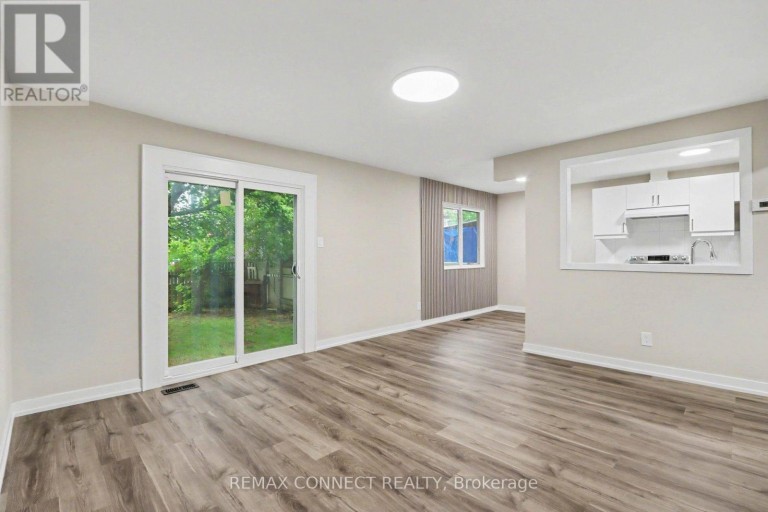 43 TYBALT CRESCENT, Ottawa, Ontario, K2H8J6