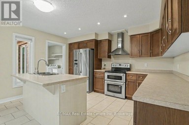14 - 14 AMOS DRIVE Guelph (Kortright East) Ontario photo 14