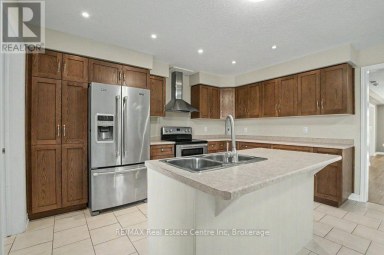 14 - 14 AMOS DRIVE Guelph (Kortright East) Ontario photo 15