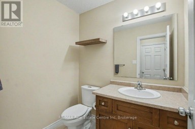 14 - 14 AMOS DRIVE Guelph (Kortright East) Ontario photo 17