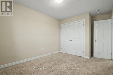 14 - 14 AMOS DRIVE Guelph (Kortright East) Ontario photo 25