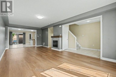 14 - 14 AMOS DRIVE Guelph (Kortright East) Ontario photo 8