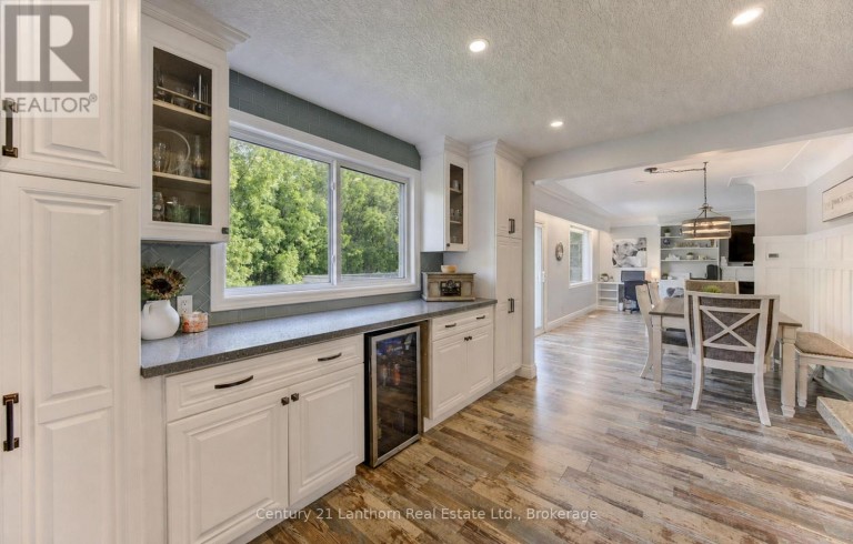 23 WEST COVE, Cambridge, Ontario, N1S3R6